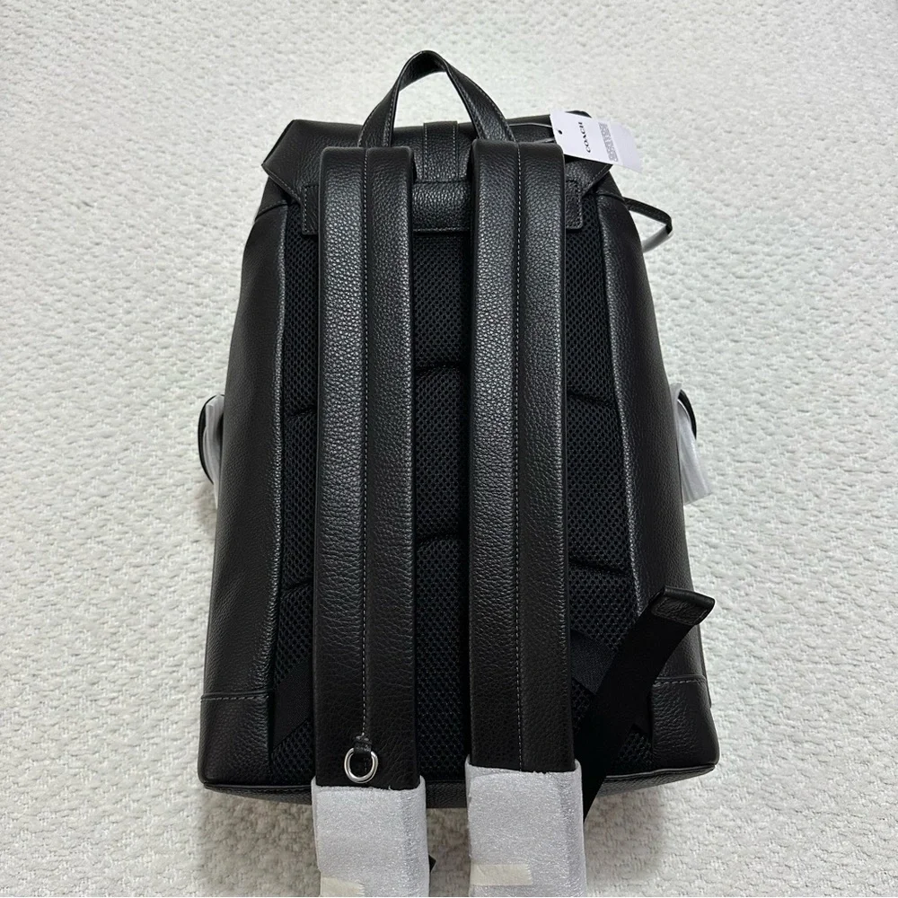 NWT Coach Warner Laptop Black Pebbled Leather Backpack Silver Hardware CW210